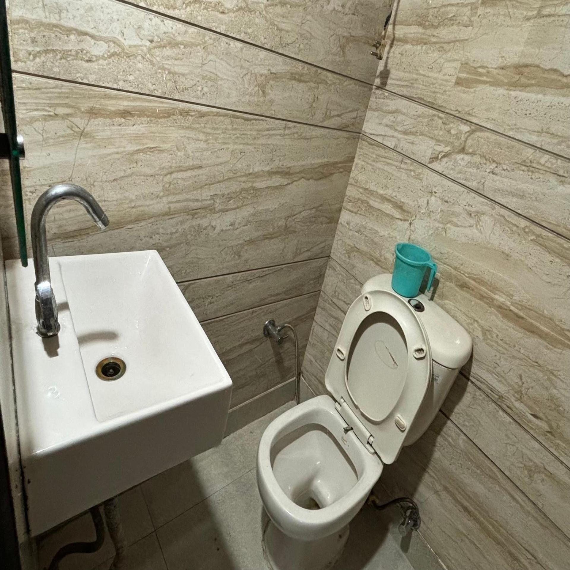 Hotel Pk International Near By New Delhi Station I Couple Friendly Bilik gambar